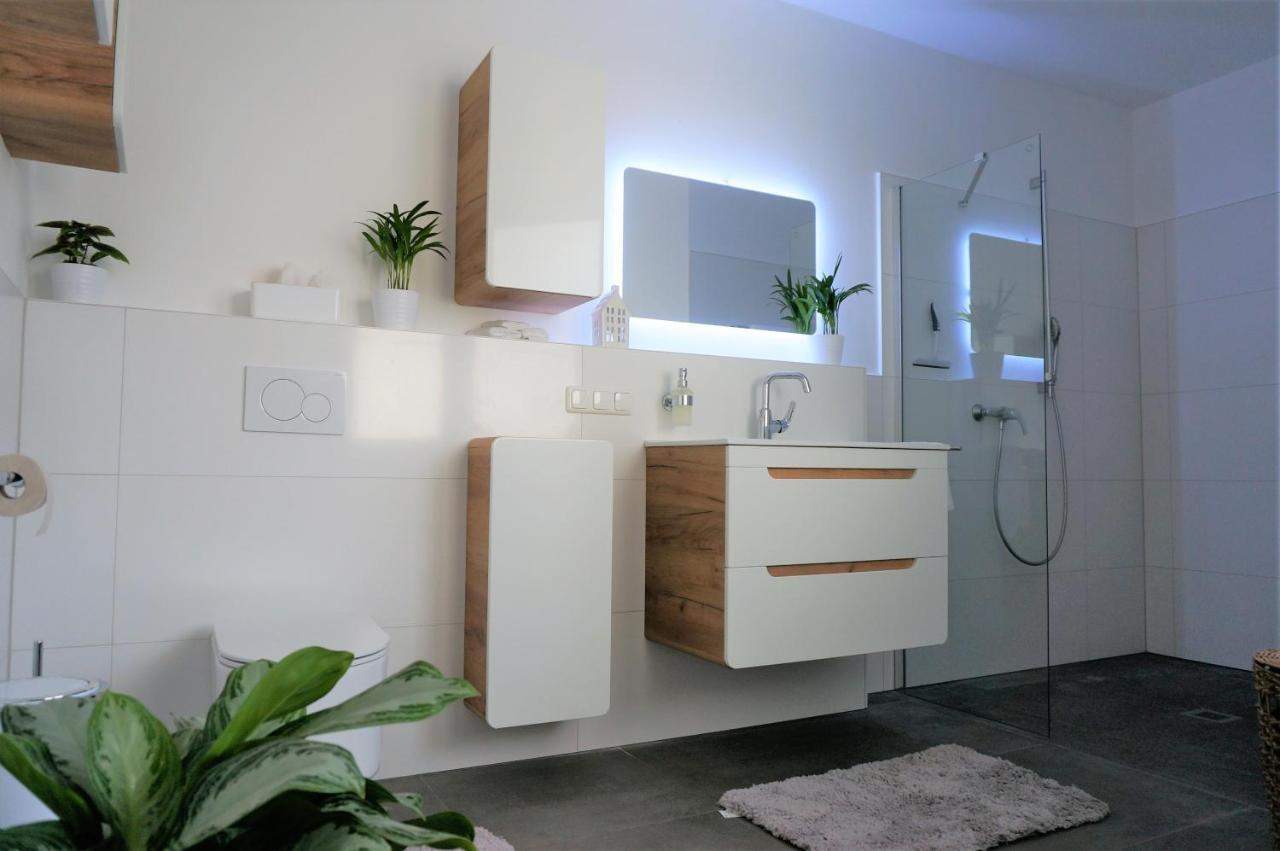 Mein Apartment, Stars Mit Balkon Und Klima Fuer Bis Zu 4 Personen フランケンタール エクステリア 写真