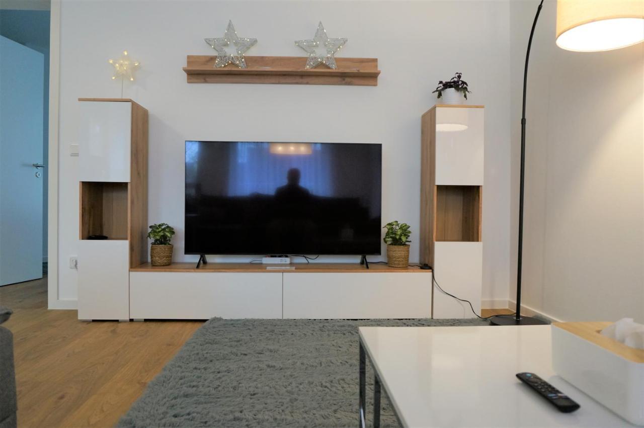 Mein Apartment, Stars Mit Balkon Und Klima Fuer Bis Zu 4 Personen フランケンタール エクステリア 写真