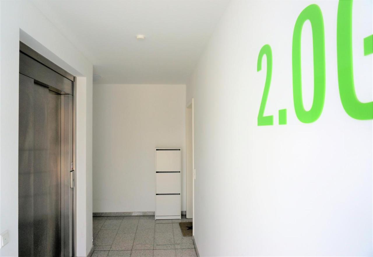 Mein Apartment, Stars Mit Balkon Und Klima Fuer Bis Zu 4 Personen フランケンタール エクステリア 写真